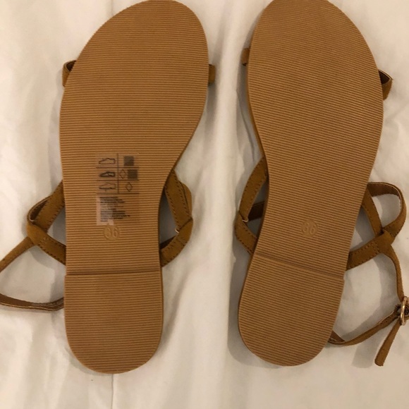 SOLD - Picture 4 of 5